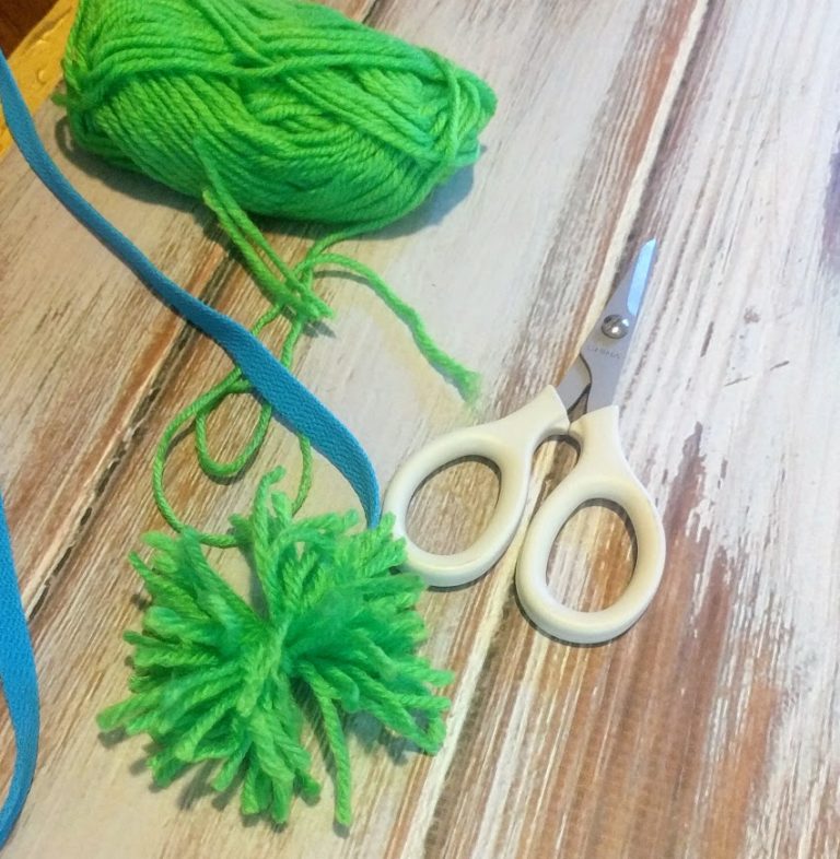 DIY Yarn Cat Toys - The Domestic Geek Blog