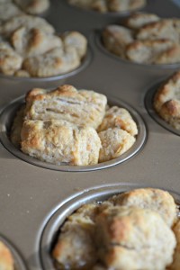 Apple Pie Monkey Bread Muffins - The Domestic Geek Blog